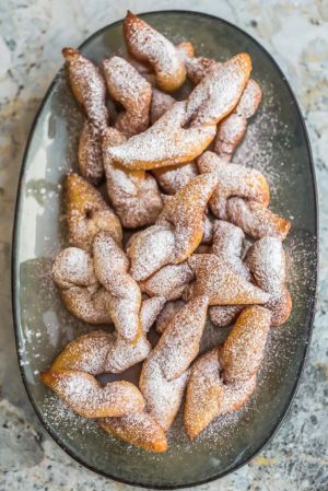 Recette Vive Mardi Gras ….Oreillettes, bugnes, ganses …