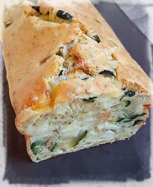 Recette Cake de Courgettes au Camembert & Amandes