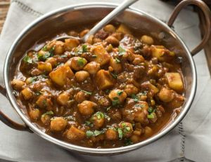 Recette Recette parfaite de curry de pois chiches et de patates (Super facile)!