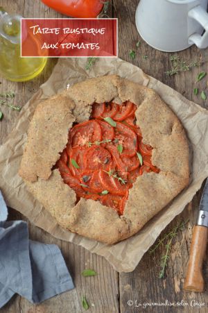 Recette Tarte rustique aux tomates & amandes #vegan