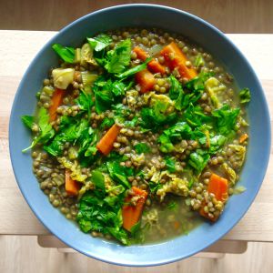 Recette Quotidien végane #3 : Soupe paysanne de lentilles vertes aux carottes