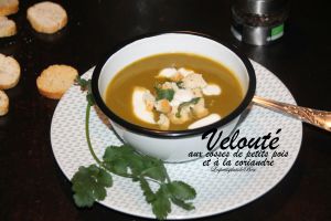 Recette Velouté de cosses de petits pois à la coriandre