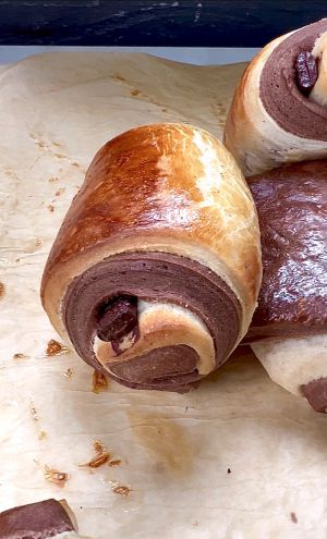 Recette Pains au chocolat briochés bi-colore : une recette légère à dévorer