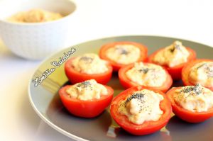 Recette Tomates crues farcies à la purée de chou-fleur {Vegan}