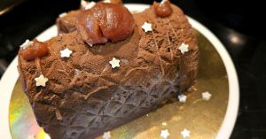 Recette Bûche chantilly marrons et vanille et mousse au chocolat noir