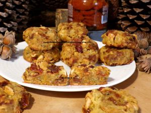 Recette Cookies salés aux tomates séchées, noisettes et comté