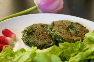 Recette Galettes de légumes, épinards frais et champignons de Paris (Vegan et sans gluten)