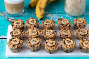 Recette Mini muffins à la banane et beurre de cacahuète