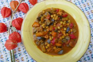 Recette Curry d'aubergines, poivrons et pois chiches