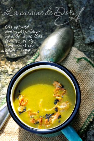 Recette Velouté de branches et feuilles de céleri-rave