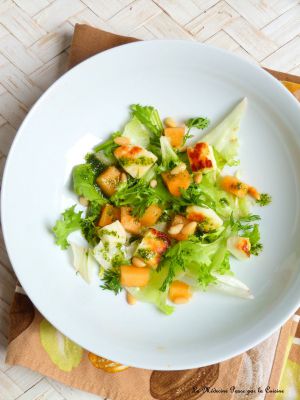 Recette Salade estivale de melon, halloumi grillé et sauce coriandre