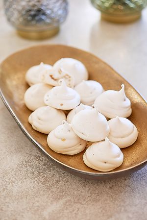 Recette Meringues aux pignons