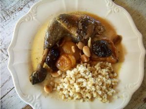 Recette Tajine de pintade aux abricots et  fruits secs