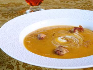 Recette Crème de giraumon rôti, fève tonka et foie gras
