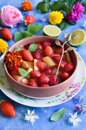 Recette Soupe sucrée fraises rhubarbe framboises