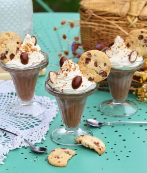 Recette Crème dessert façon chocolat Liégeois & cookies Kinder