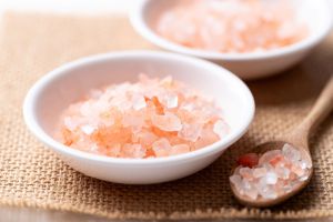 Recette What Happens to Your Body When You Add Himalayan Salt to Your Diet
