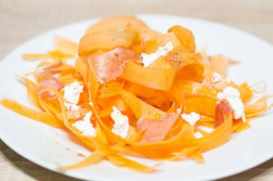 Recette Tagliatelles de carottes au jambon cru et fromage frais