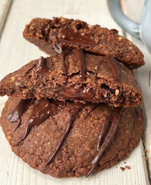 Recette Biscuits à l’amande tourrés au chocolat
