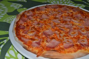 Recette Pizza jambon mozza