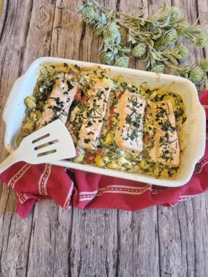 Recette One pot gnocchi saumon, épinards et tomates au fromage de chèvre frais