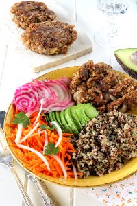 Recette Buddha bowl et steak aux oignons vegan