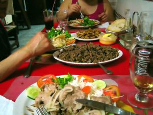 Recette Des clandestins à la révolution gastronomique – l’histoire fascinante des paladares à Cuba