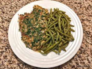 Recette Escalopes de dinde panées à la ciboulette, en sauce au vin blanc
