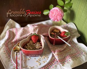 Recette Crumble aux fraises et flocons d’avoine – un dessert fruité sans gluten