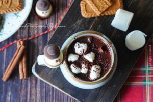 Recette Chocolat chaud au pain d’épices (gingerbread hot chocolate) maison