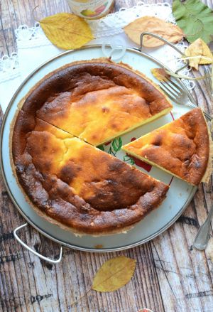 Recette Tarte au fromage blanc à la faisselle et compote pomme poire caramel Jours Heureux
