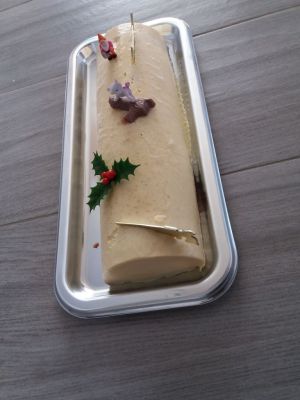 Recette Bûche chocolat blanc et insert fruité