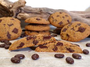 Recette Cookies au café et pépites de chocolat noir sur une base de La Fabrique Cookies