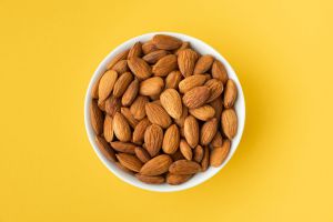 Recette 7 Side Effects of Eating Too Many Almonds