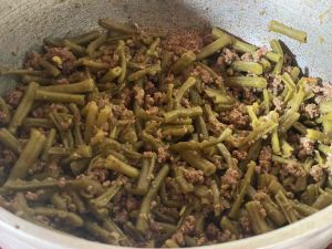 Recette Hen’omby sy haricots verts (Totonkena sy haricot vert)