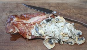 Recette Basse-côte de bœuf à la plancha sauce champignons