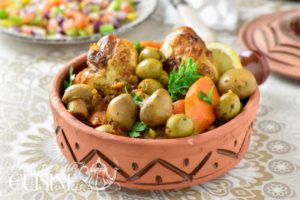 Recette Tajine de poulet aux Olives et champignons