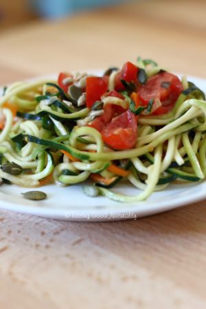 Recette Spaghettis de Courgettes / Carottes en salade #vegan #cru