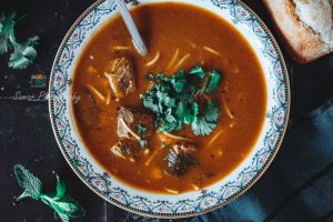 Recette Chorba oranaise : Une soupe algérienne savoureuse