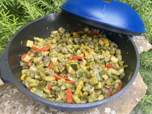 Recette Poêlée aubergines, poivrons et courgettes au pesto