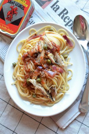 Recette Spaghetti aux sardines en boite et tomates