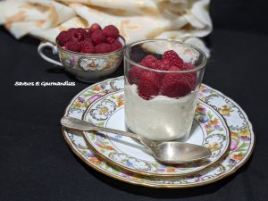 Recette Crème de Petits-Suisses aux framboises