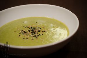 Recette Soupe à la courgette et au sésame