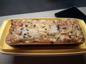 Recette Cake à la compote de pommes et pépites de chocolat