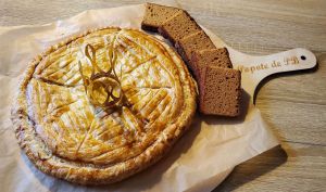 Recette Galette des rois aux saveurs pain d'épices et poire