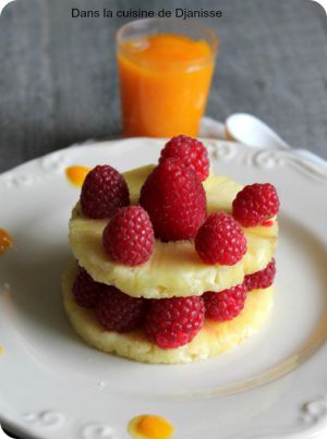 Recette Mille feuilles : ananas~framboises & sauce à la mangue – #Vegan