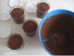 Recette Yaourt maison au chocolat (sans lait, sans soja) « Végébon
