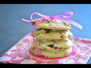 Recette Cookies cranberries / chocolat blanc / noisettes