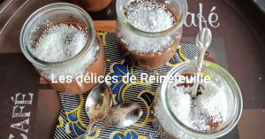 Recette Crèmes au chocolat et à la noix de coco