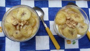 Recette Yaourt pommes / bananes et miel